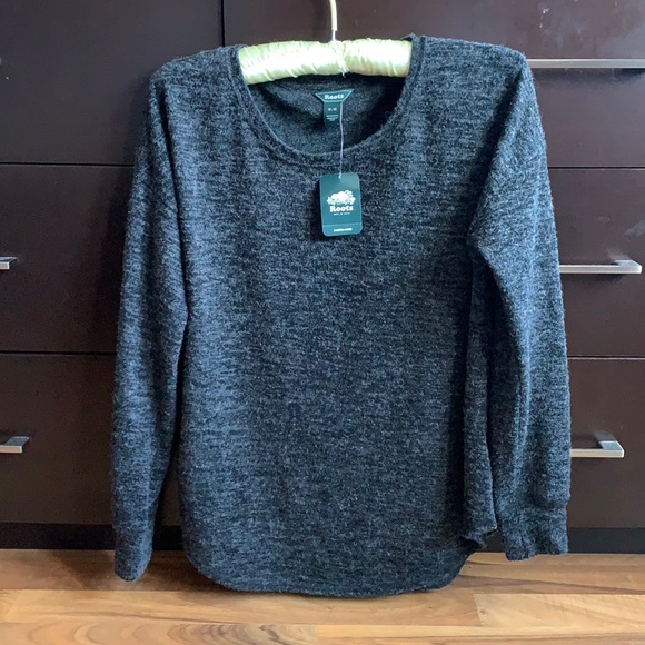 Roots long sleeve shirt. Size: M - Picture 1 of 3